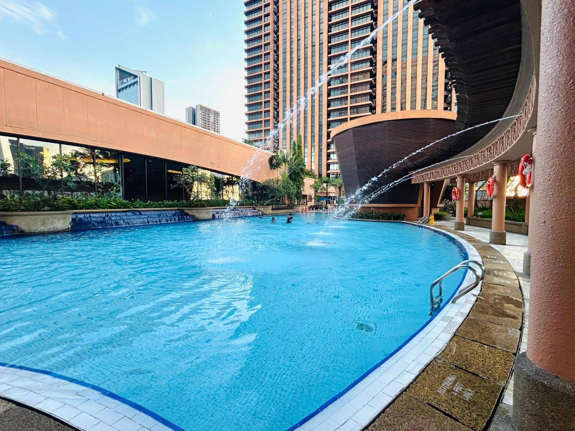 Berjaya Apartment By Times Square Kl *